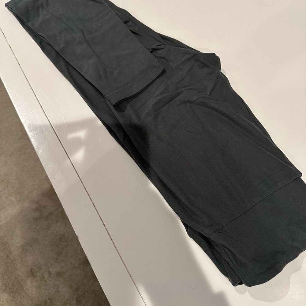 Lularoe one size leggings